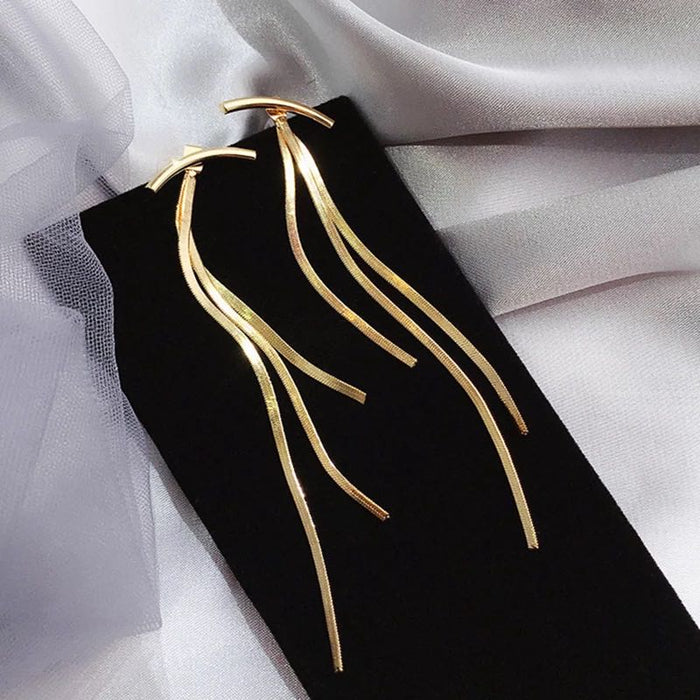 Vintage Gold Color Bar Long Thread amazing looking earrings glossy thread lavish for women