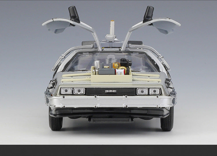 WELLY 1:24 Alloy DeLorean Back to The Future Model Car